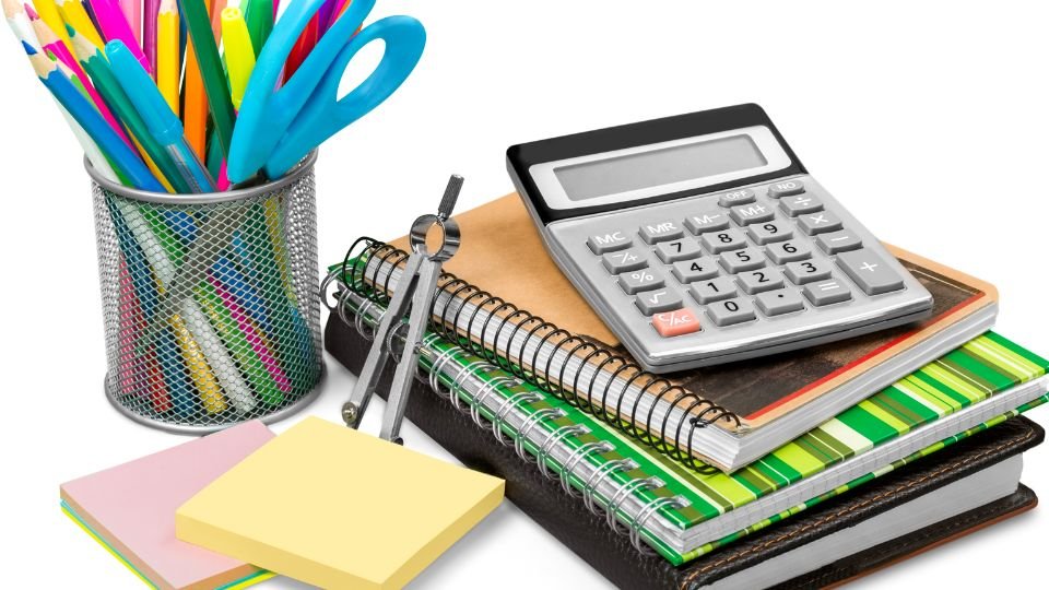 Zselés toll vagy rollerirón? A gördülékeny írásélmény titka.