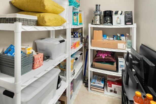 Tárolás okosan: a megfelelő doboz kiválasztása a szezonális holmiktól az archiválásig.