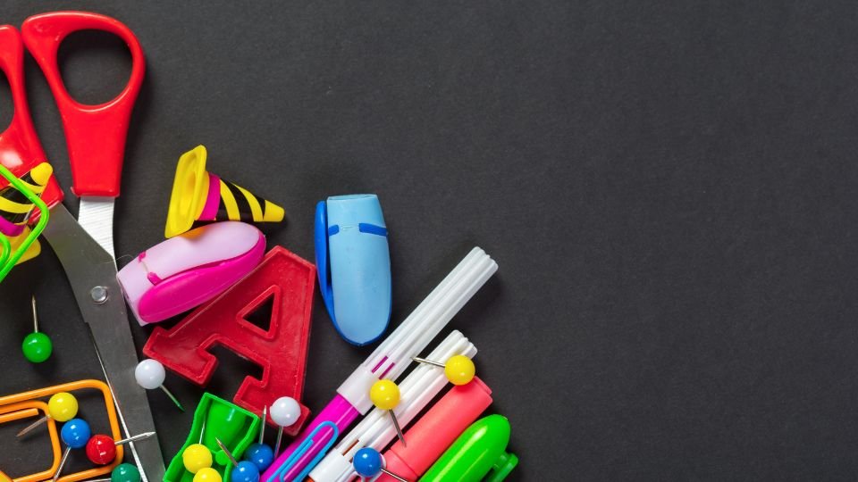 Hibajavító roller vagy folyadék? Előnyök és hátrányok a tiszta munkáért.